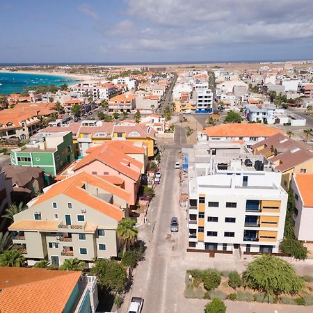 Brand New Spacious T3 Apartment In Santa Maria Exterior photo